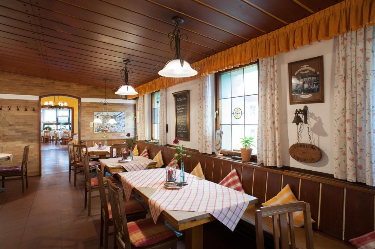 Gasthof Sauerteig Rödental Buitenkant foto