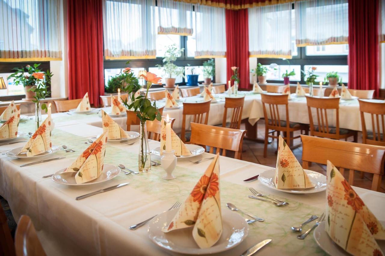 Gasthof Sauerteig Rödental Buitenkant foto