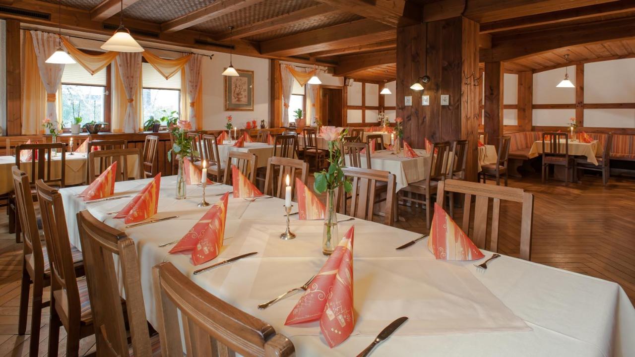 Gasthof Sauerteig Rödental Buitenkant foto